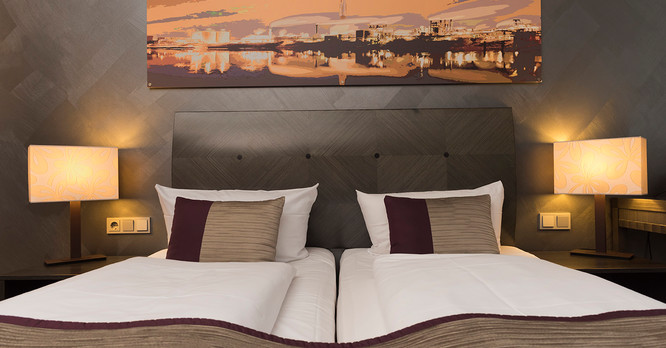 Wyndham Duisburger Hof Hotel Deluxe Zimmer